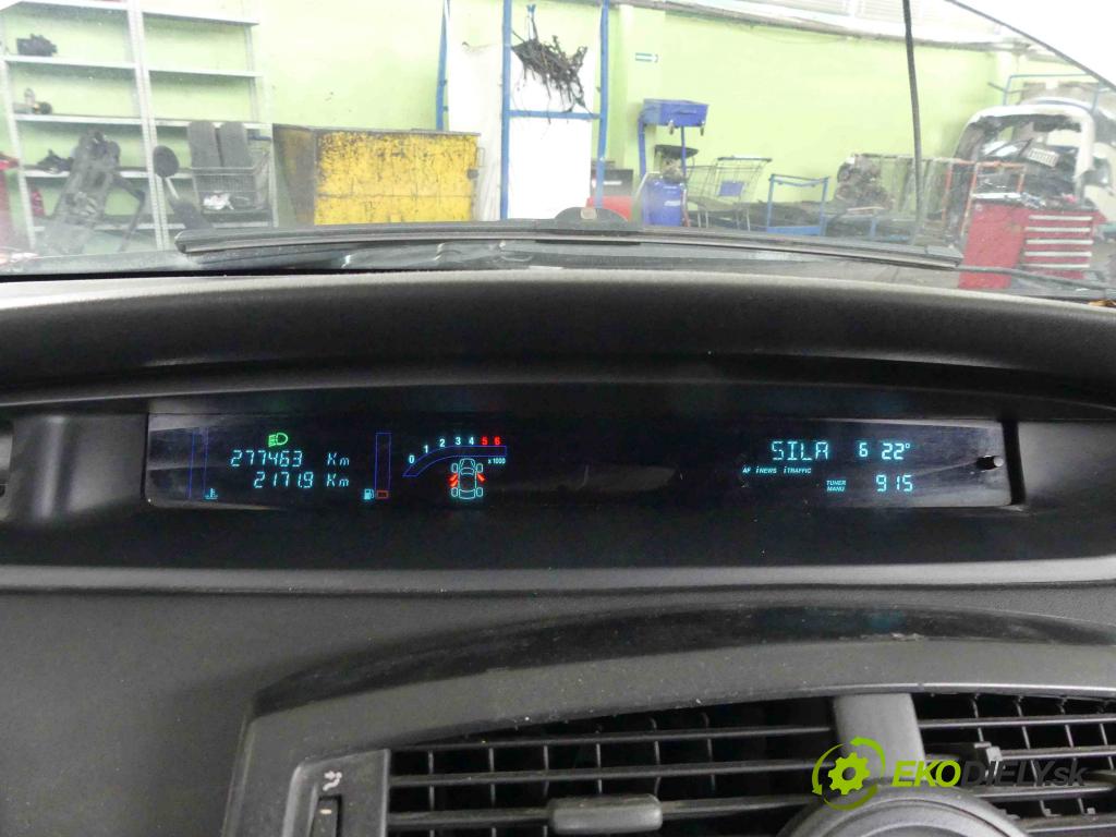 Renault Scenic II 2003-2009 1.9 dci 120 hp manual 88 kW 1870 cm3 5- Přístrojová deska 8200451505A (Přístrojové desky, displeje)