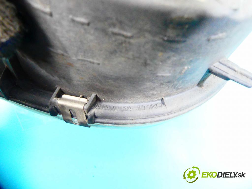 Toyota Corolla E11 1997-2002 1.9d 69KM manual 51 kW 1867 cm3 5- Halogen pravý (Ostatné)