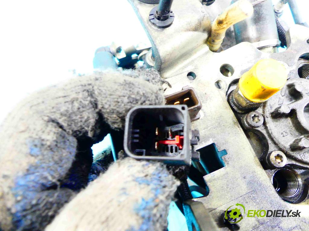 Toyota Corolla E11 1997-2002 1.9d 69KM manual 51 kW 1867 cm3 5- čerpadlo vstrekovacia R8448B382D (Vstrekovacie čerpadlá)