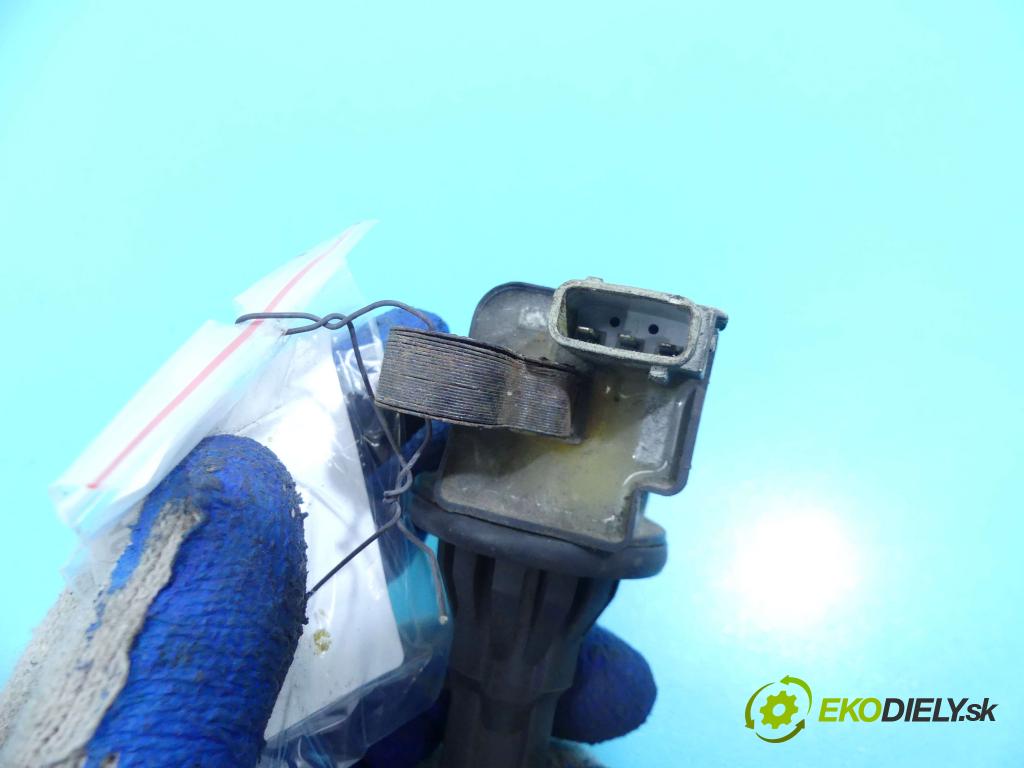 Daihatsu YRV 2000-2005 1.3 16v 87 HP manual 64 kW 1298 cm3 5- cievka zapaľovacia 90048-52129 (Zapaľovacie cievky, moduly)