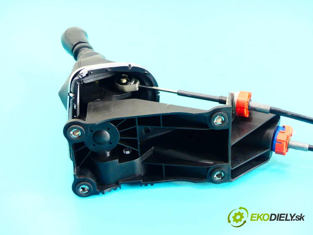 Nissan X-trail II 2008-2013 2.5 16v 169KM: manual 124 kW 2488 cm3 5- Páka: Změny: stupeň,rýchlosť 50066224 (Rýchlostné páky / kulisy)