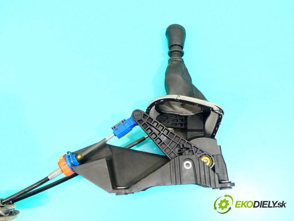 Nissan X-trail II 2008-2013 2.5 16v 169KM: manual 124 kW 2488 cm3 5- Páka: Změny: stupeň,rýchlosť 50066224 (Rýchlostné páky / kulisy)