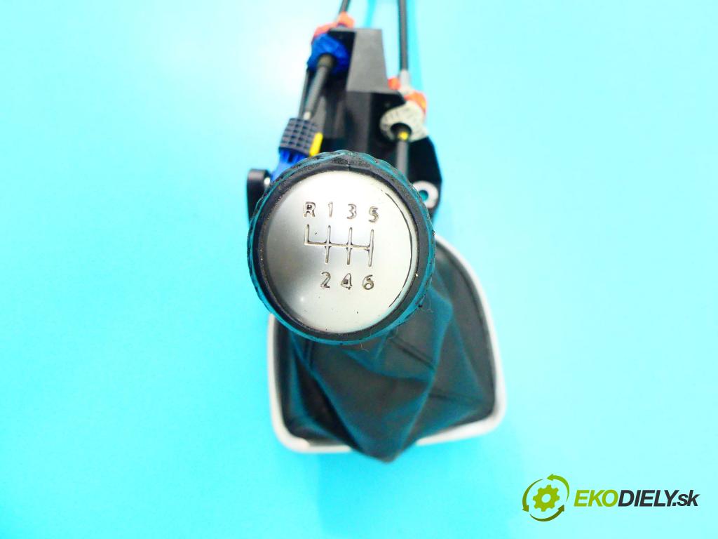 Nissan X-trail II 2008-2013 2.5 16v 169KM: manual 124 kW 2488 cm3 5- Páka: Změny: stupeň,rýchlosť 50066224 (Rýchlostné páky / kulisy)