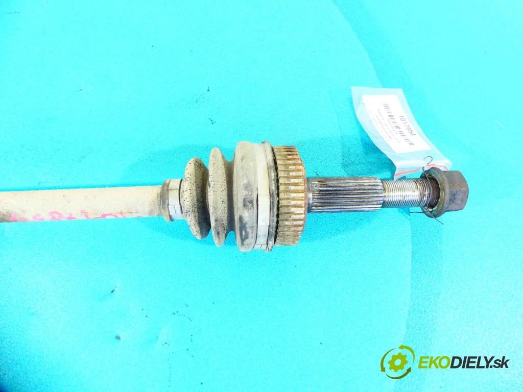 Nissan X-trail II 2008-2013 2.5 16v 169KM manual 124 kW 2488 cm3 5- poloos ľavé  (Poloosy)