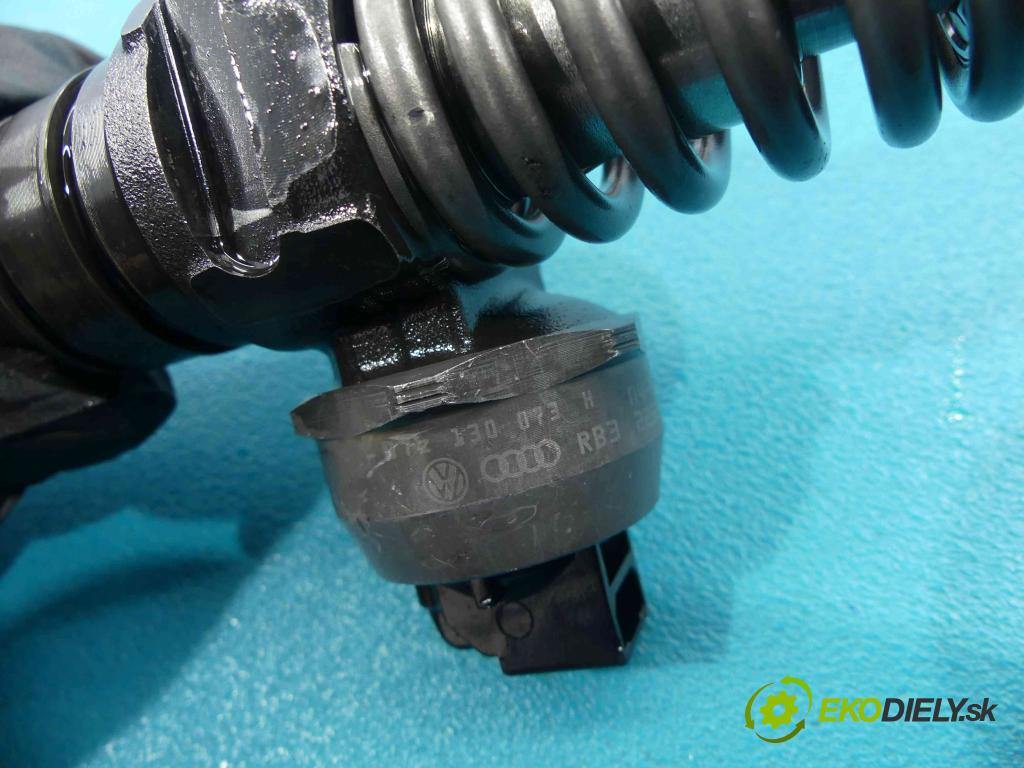 Vw Touareg 2002-2010 5.0 tdi 313 HP automatic 230 kW 4921 cm3 5- vstrekovacie čerpadlo 0414720220 (Vstrekovače)