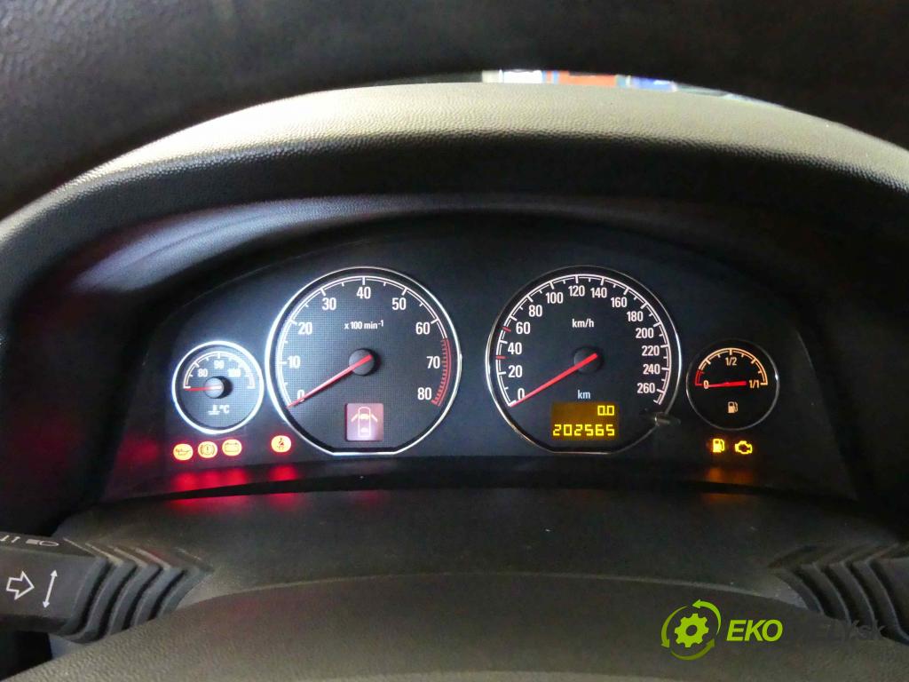 Opel Signum 2.2 16v 155 HP manual 114 kW 2198 cm3 5- prístrojovka/ budíky 13186681DQ (Prístrojové dosky, displeje)