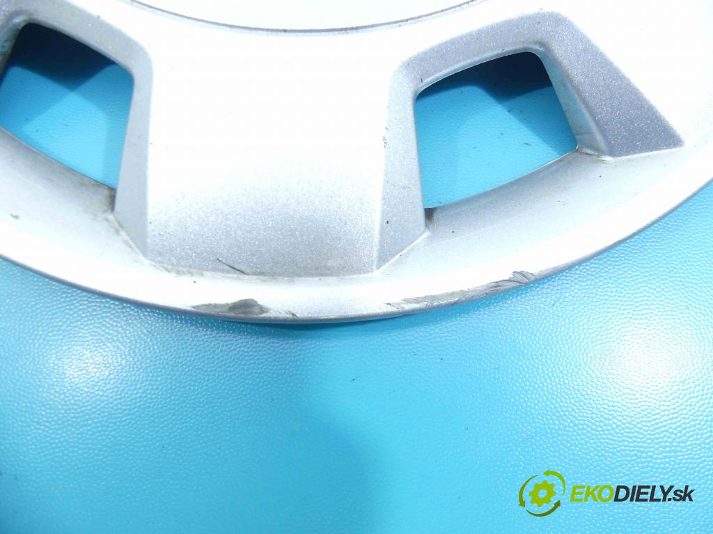 Skoda Fabia I 1999-2007 1.4 mpi 68 HP manual 50 kW 1397 cm3 5- puklica 6Y0601147C (Puklice)