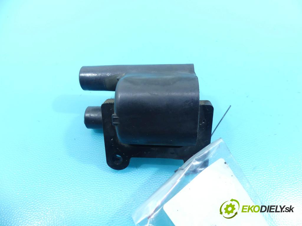 Hyundai Coupe 1.6 16v 105 HP manual 77 kW 1599 cm3 3- cievka zapaľovacia  (Zapaľovacie cievky, moduly)