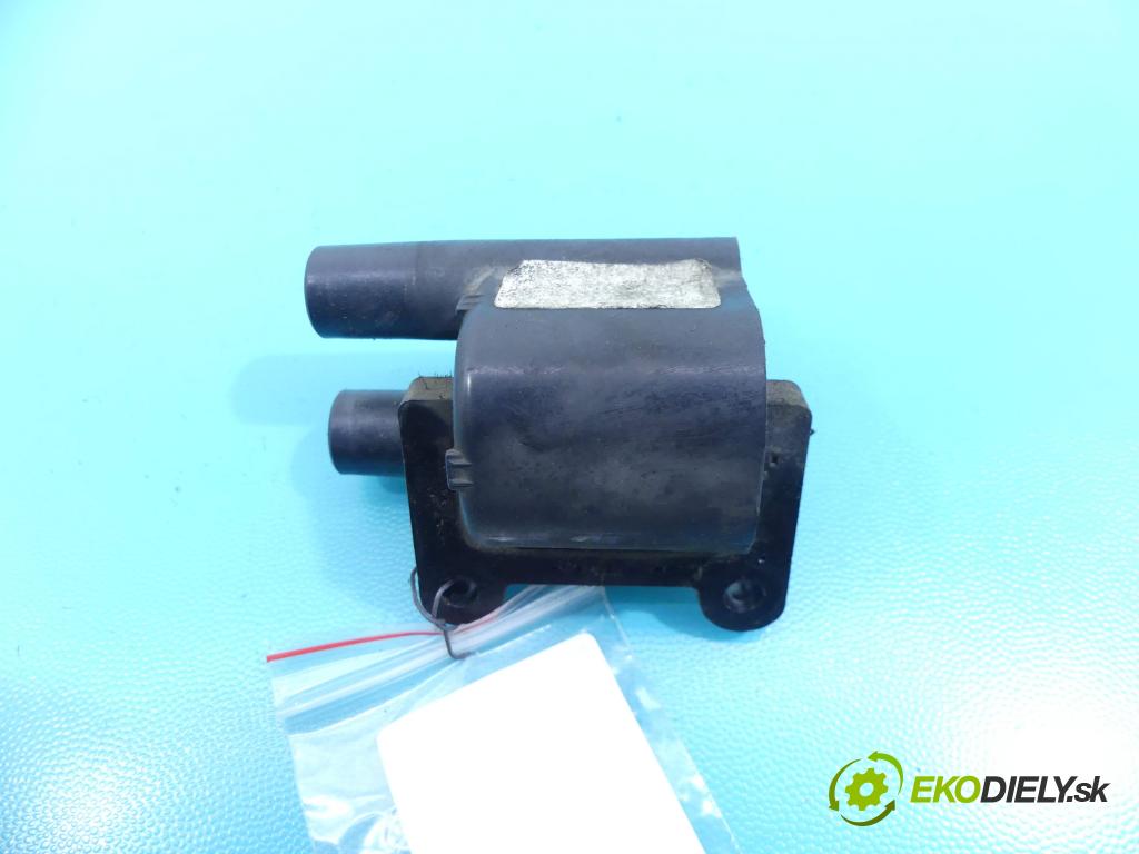 Hyundai Coupe 1.6 16v 105 HP manual 77 kW 1599 cm3 3- cievka zapaľovacia  (Zapaľovacie cievky, moduly)