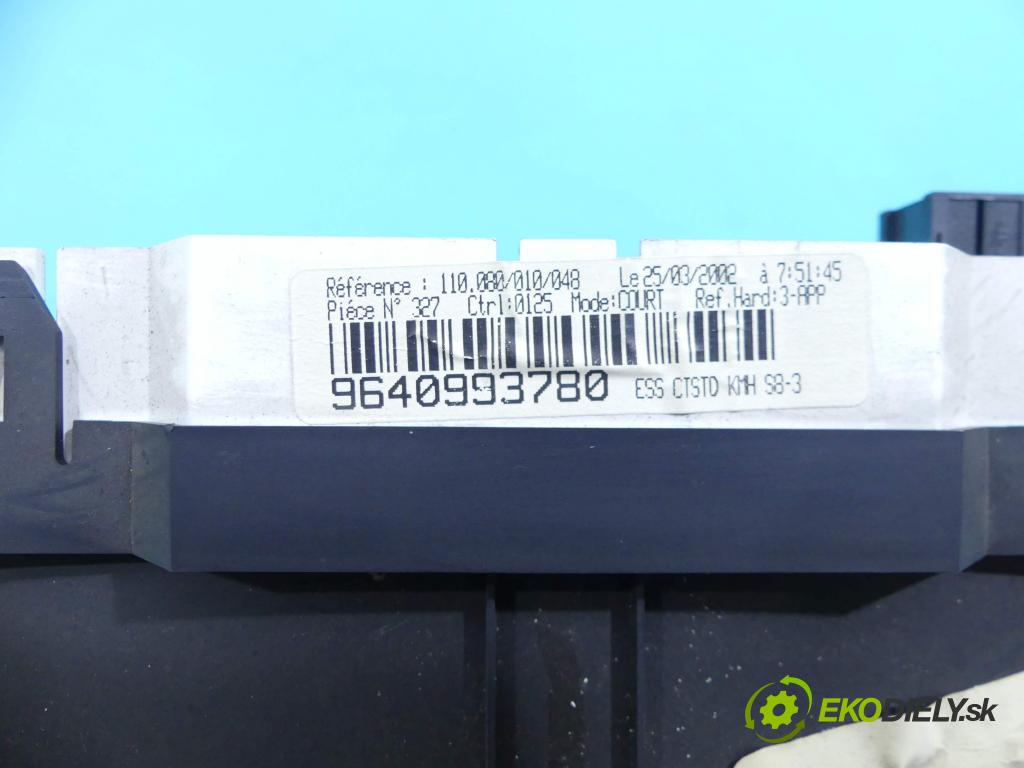 Citroen Saxo 1.1 60 HP manual 44 kW 1124 cm3 3- prístrojovka/ budíky 9640993780 (Prístrojové dosky, displeje)