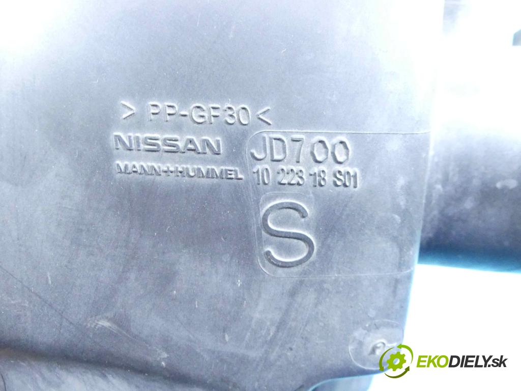 Nissan Qashqai 06-13 2.0 dci 150 hp automatic 110 kW 1995 cm3 5- obal filtra vzduchu JD700 (Kryty filtrů)