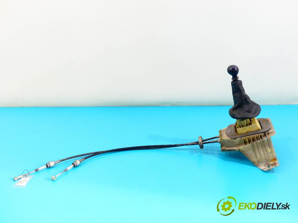 Fiat Punto II 1999-2010 1.2 60 HP manual 44 kW 1242 cm3 5- Páka: Změny: stupeň,rýchlosť 7353104020 (Rýchlostné páky / kulisy)