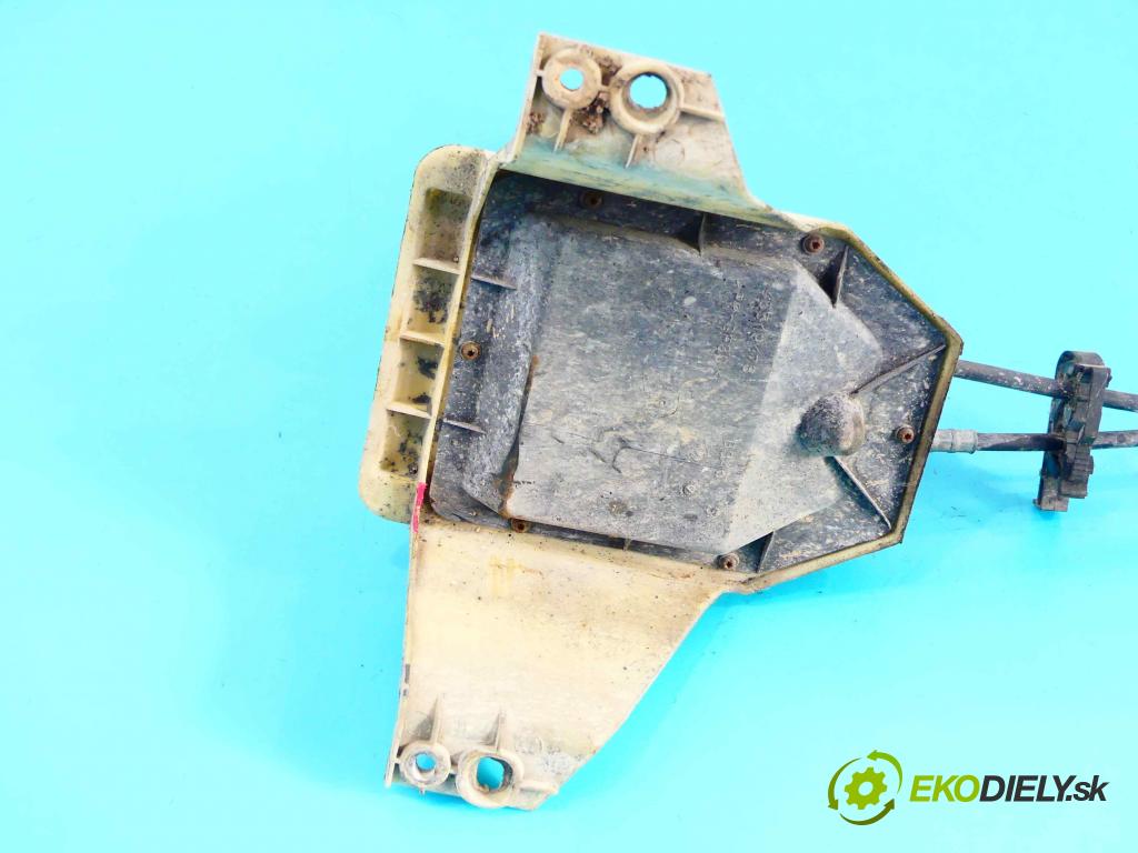 Fiat Punto II 1999-2010 1.2 60 HP manual 44 kW 1242 cm3 5- Páka: Změny: stupeň,rýchlosť 7353104020 (Rýchlostné páky / kulisy)