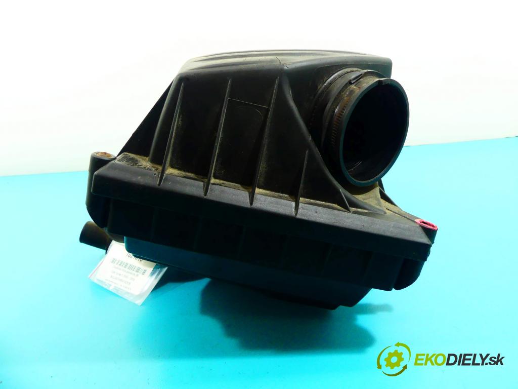 Opel Corsa C 2000-2006 1,3.0 cdti 69KM manual 51 kW 1248 cm3 3- obal filtra vzduchu 55355095 (Kryty filtrů)