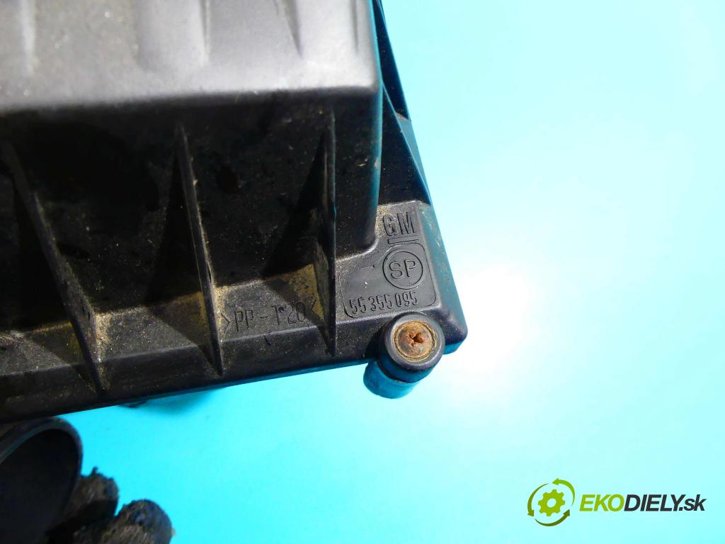 Opel Corsa C 2000-2006 1,3.0 cdti 69KM manual 51 kW 1248 cm3 3- obal filtra vzduchu 55355095 (Kryty filtrů)