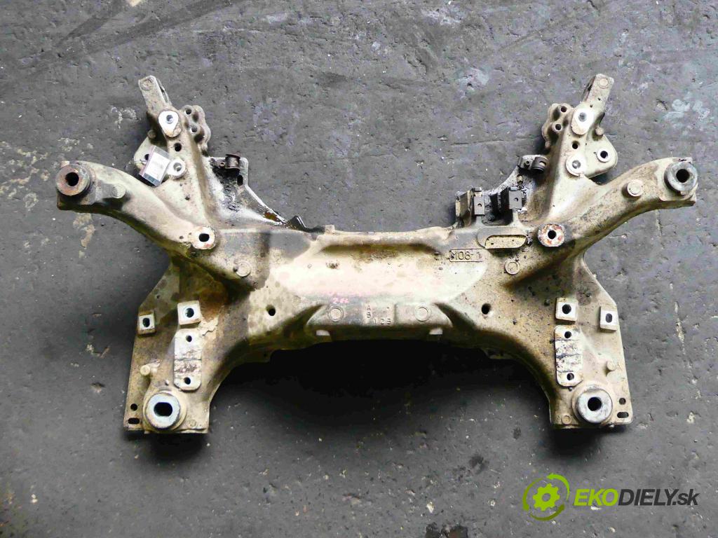 Peugeot 407 2.0 hdi 136hp manual 100 kW 1997 cm3 4- výztuha motoru 9661332680