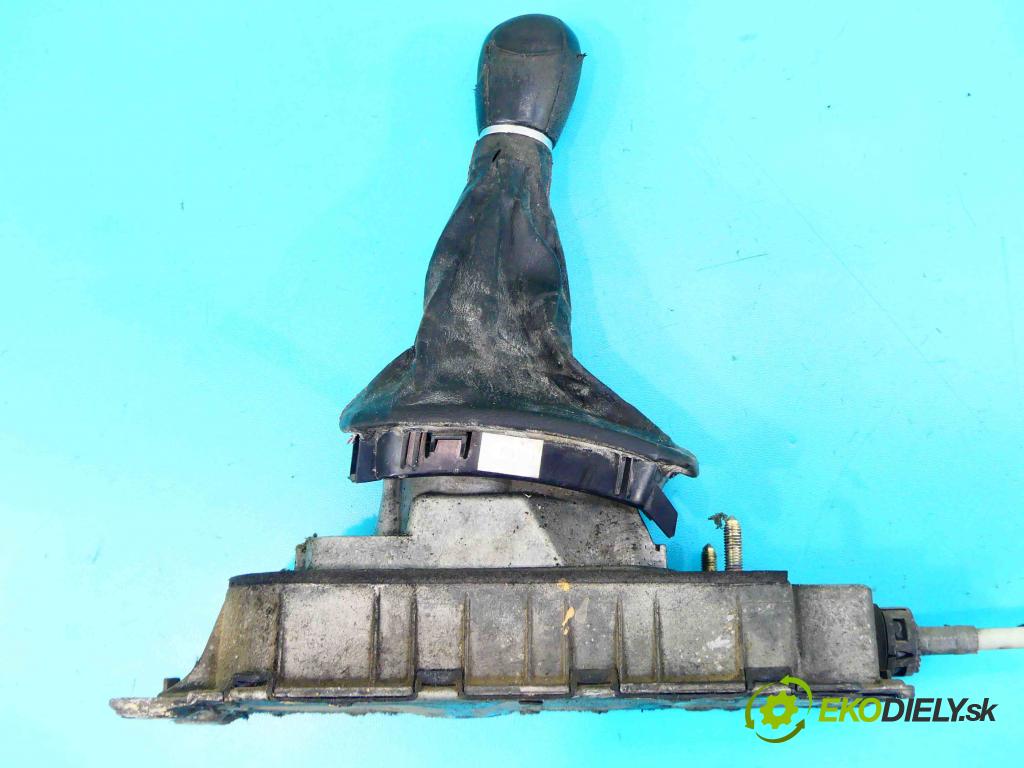 Seat Leon I 1999-2005 1.9 tdi 90 HP manual 66 kW 1896 cm3 5- Páka: Změny: stupeň,rýchlosť 1J0711049T (Rýchlostné páky / kulisy)