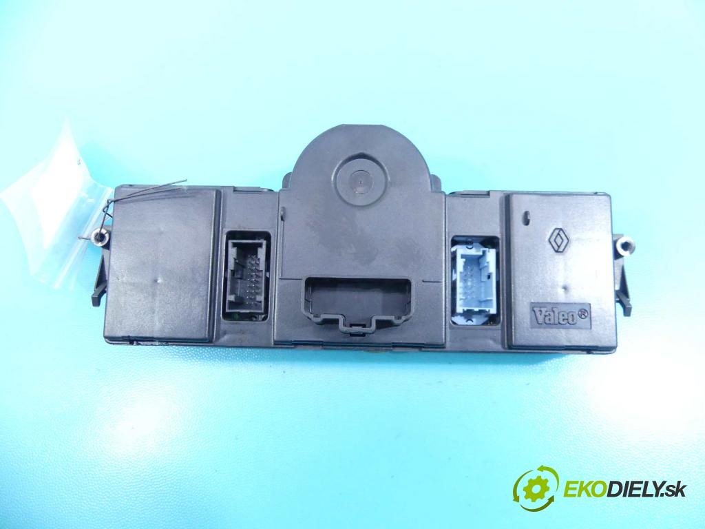 Renault Scenic II 2003-2009 1.9 dci 116 HP manual 85 kW 1870 cm3 5- panel kúrenia 8200265572