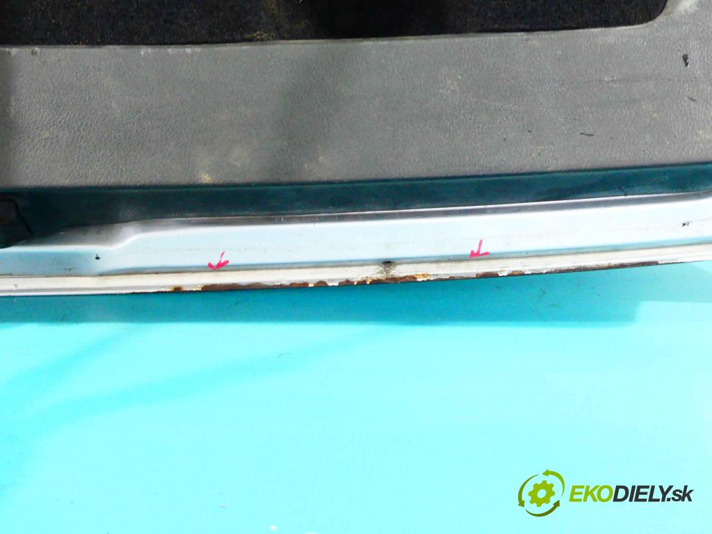 Vw Golf IV 1997-2003 1.9 tdi 101 hp manual 74 kW 1896 cm3 5- zadní kufrové dveře  (Zadní kapoty)