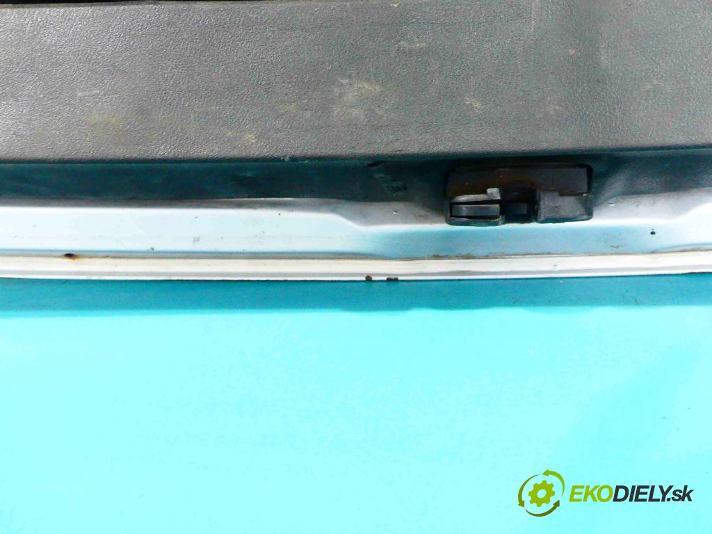 Vw Golf IV 1997-2003 1.9 tdi 101 hp manual 74 kW 1896 cm3 5- zadní kufrové dveře  (Zadní kapoty)