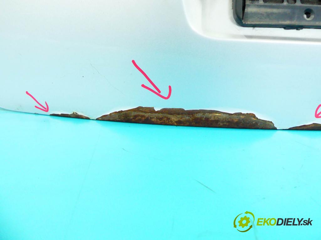 Vw Golf IV 1997-2003 1.9 tdi 101 hp manual 74 kW 1896 cm3 5- zadní kufrové dveře  (Zadní kapoty)