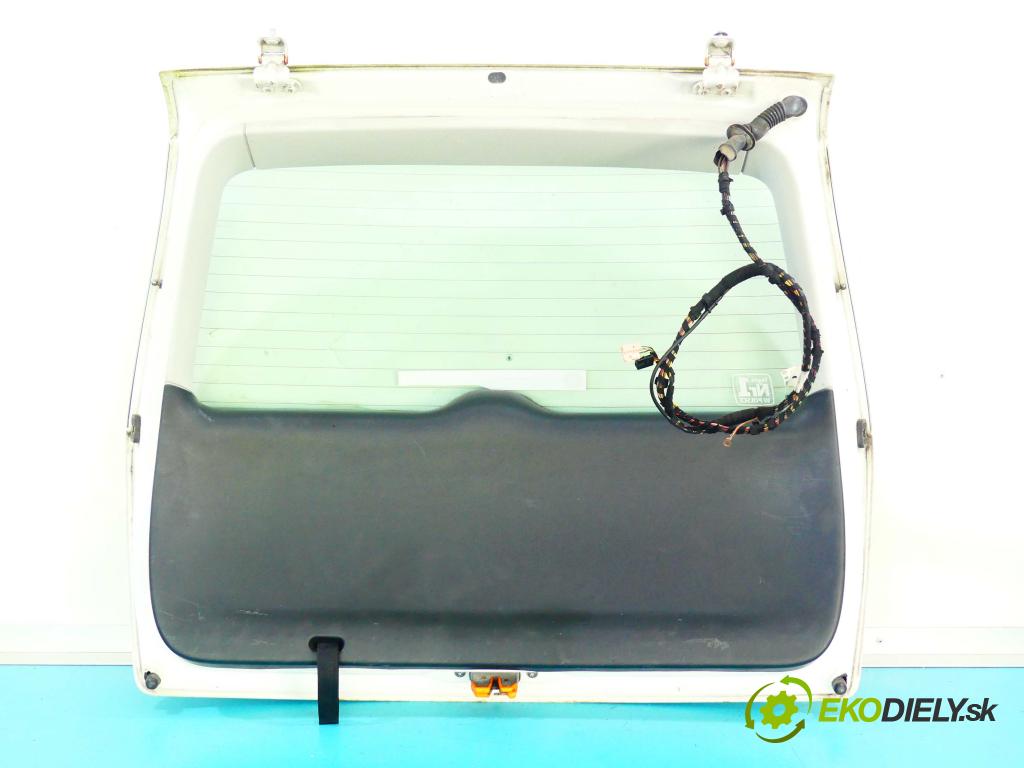 Skoda Octavia I 1996-2010 1.6 SR 102 HP manual 75 kW 1595 cm3 5- zadna kufor  (Zadné kapoty)