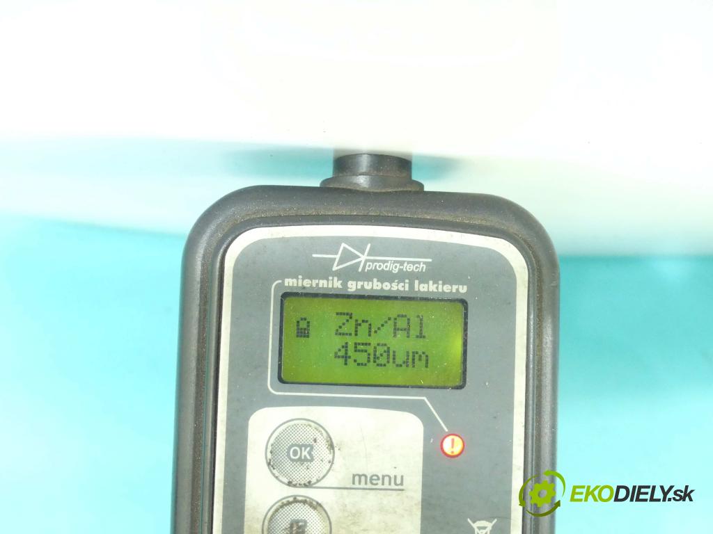 Skoda Octavia I 1996-2010 1.6 SR 102 HP manual 75 kW 1595 cm3 5- zadna kufor  (Zadné kapoty)