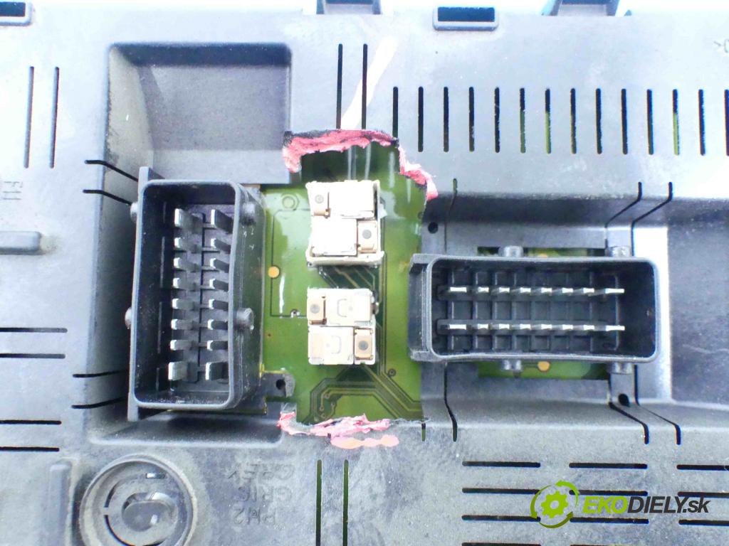 Citroen C5 2001-2008 2.0 hdi 136 HP manual 100 kW 1997 cm3 5- modul riadiaca jednotka 9656530580 (Ostatné)