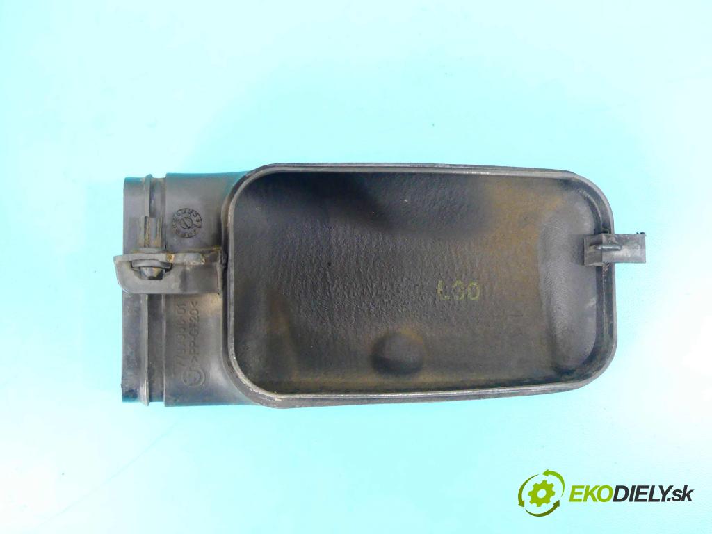 Bmw 5 e60 2003-2010 2.0d 163 hp manual 120 kW 1995 cm3 5- obal filtra vzduchu 7787254 (Kryty filtrů)