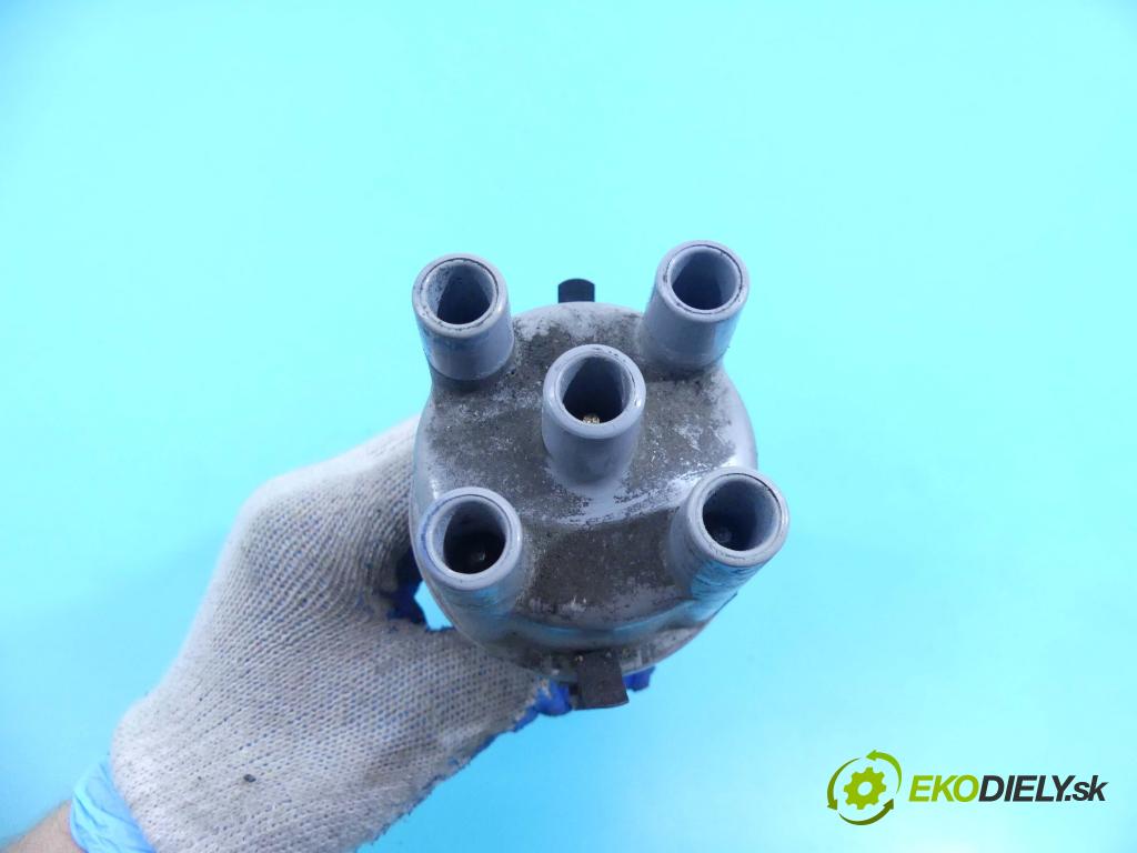 Skoda Felicia 1.3 54 HP manual 40 kW 1289 cm3 5- rozdeľovač 44321320474 (Rozdeľovače)