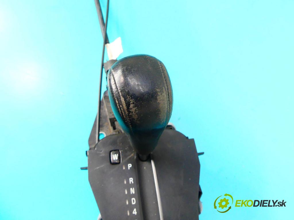 Volvo S60 I 2000-2010 2.5 T 209KM automatic 154 kW 2521 cm3 4- Páka: Změny: stupeň,rýchlosť P08699400 (Rýchlostné páky / kulisy)