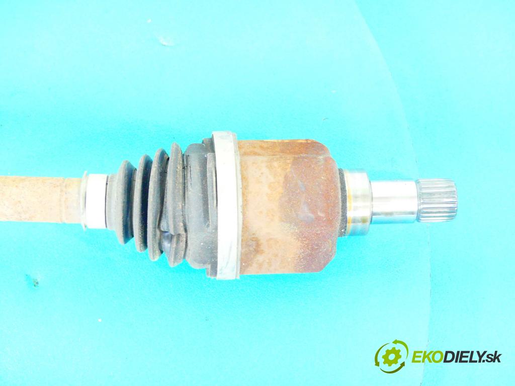 Citroen C4 II 2010-2017 1.2 THP 131 HP manual 96 kW 1199 cm3 5- poloos ľavé  (Poloosy)