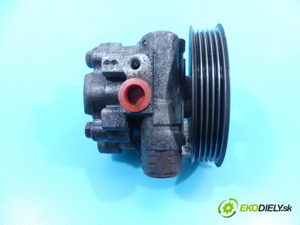 Toyota Corolla Verso II 2004-2009 2.0 D4D 116 HP manual 85 kW 1995 cm3 5- čerpadlo posilovač  (Servočerpadlá, pumpy riadenia)