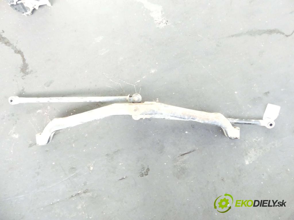 Opel Astra IV 2009-2015 1.4 16v 101 hp manual 74 kW 1398 cm3 5- zadní výztuha