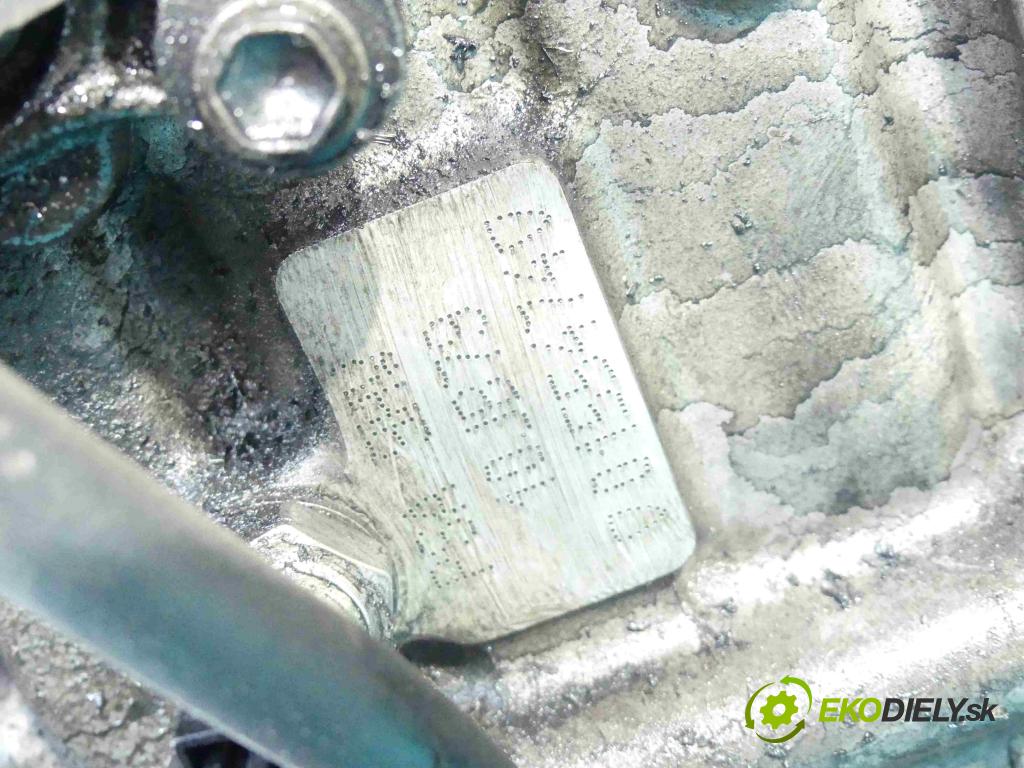 Peugeot 206 1.6 hdi 109 HP manual 80 kW 1560 cm3 3- motor diesla 9HW