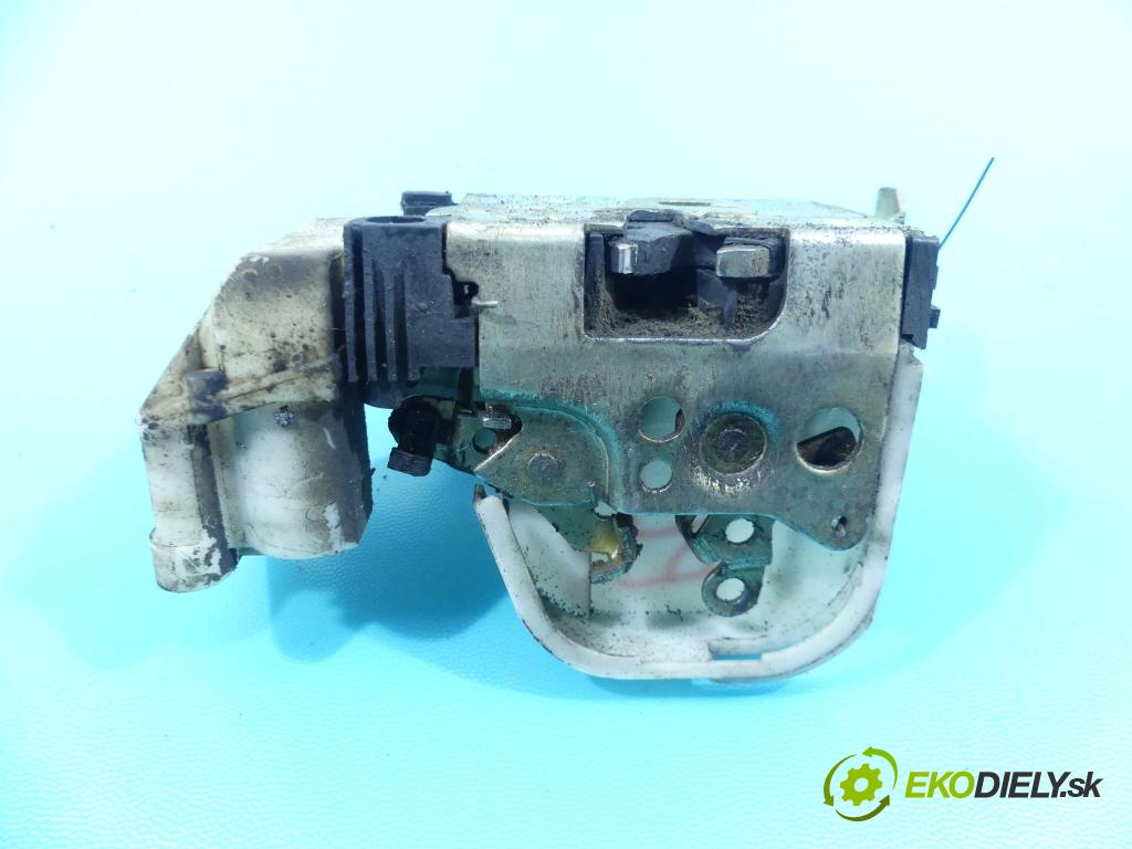 Fiat Punto I 1993-1999 1.2 60 hp manual 44 kW 1242 cm3 3- zámek přední levý