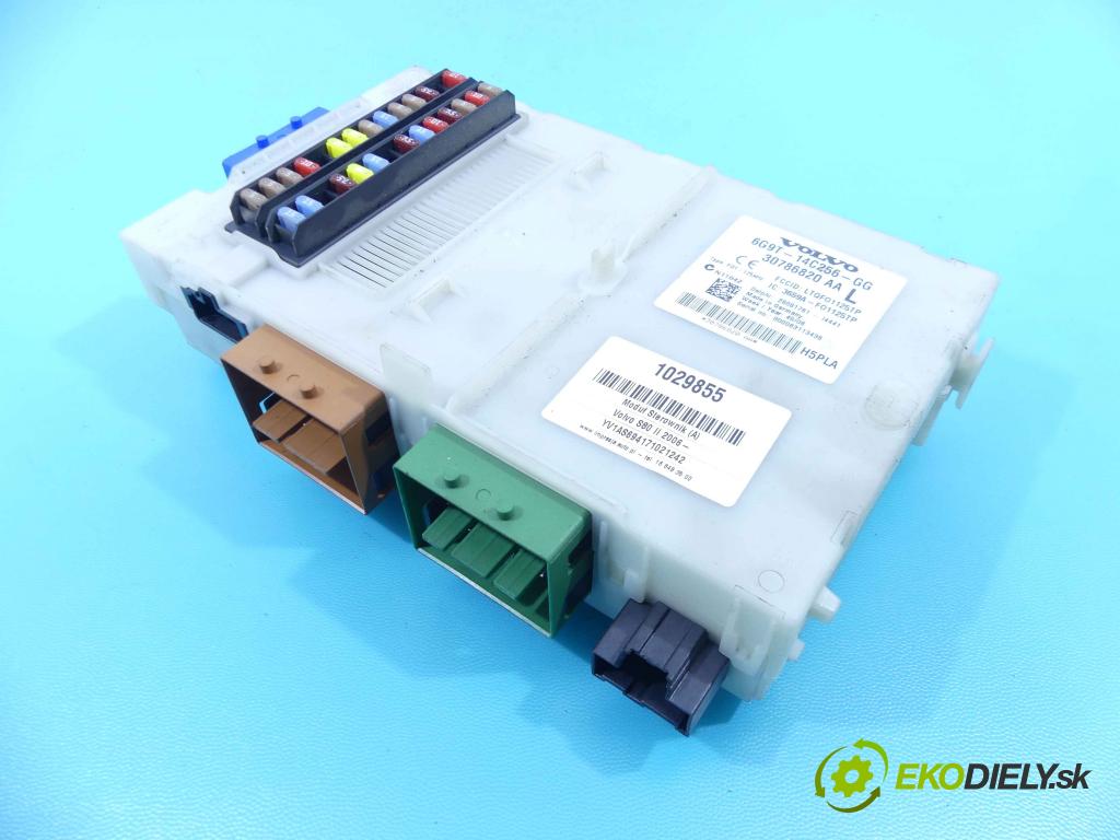 Volvo S80 II 2006- 2.4 D5 163 HP manual 120 kW 2400 cm3 4- modul riadiaca jednotka 30786820 (Ostatné)