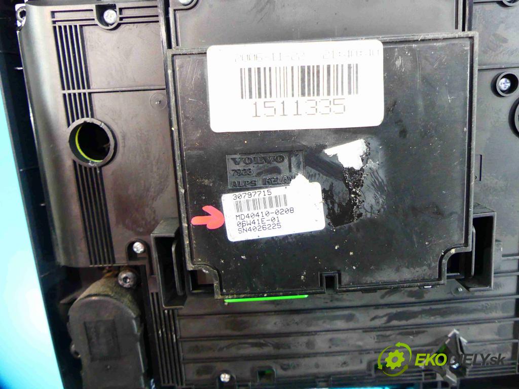 Volvo S80 II 2006- 2.4 D5 163 HP manual 120 kW 2400 cm3 4- panel kúrenia 30774371