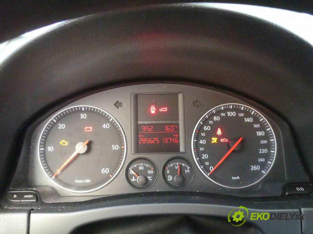 Vw Golf plus 1.9 tdi 90 HP manual 66 kW 1896 cm3 5- prístrojovka/ budíky 1K0920852B (Prístrojové dosky, displeje)