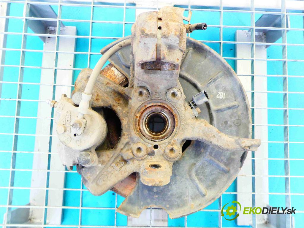 Vw Golf plus 1.9 tdi 90 HP manual 66 kW 1896 cm3 5- náboj pravé  (Náboje)