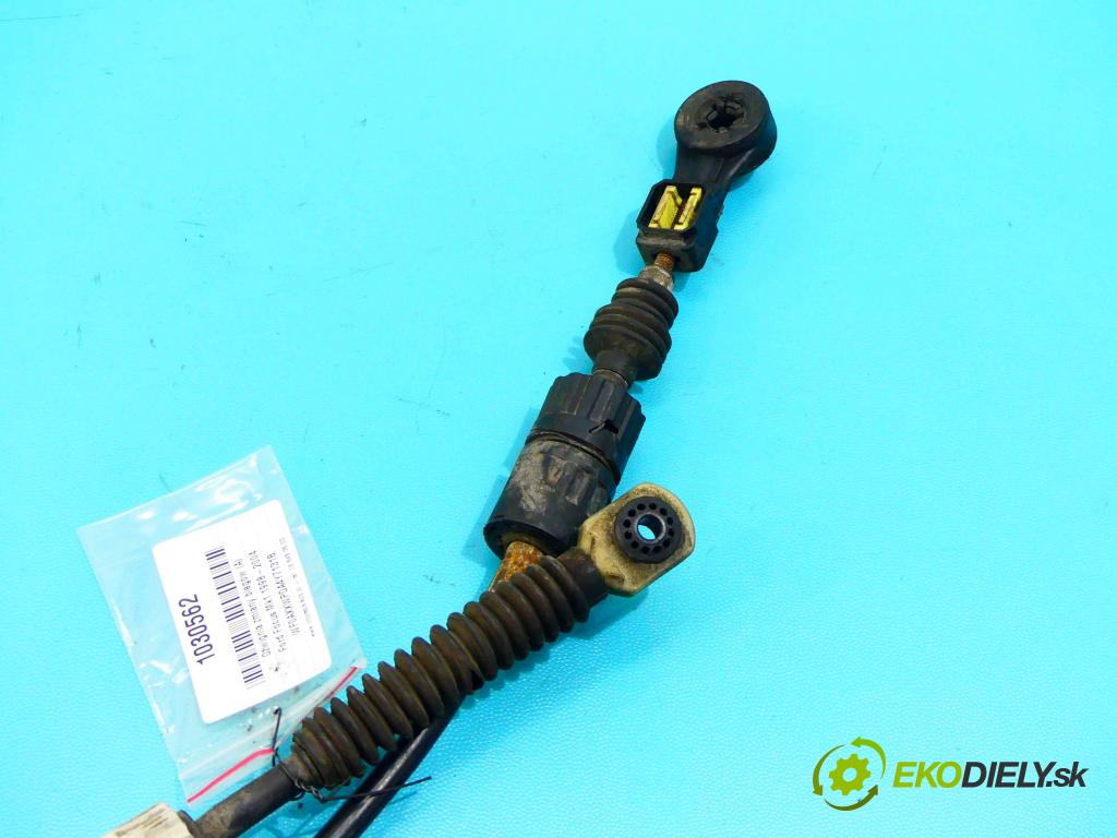 Ford Focus Mk1 1998-2004 1.6 16v 101 HP manual 74 kW 1596 cm3 5- Páka: Změny: stupeň,rýchlosť  (Rýchlostné páky / kulisy)