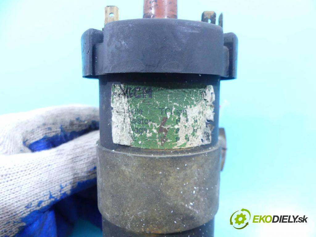 Vw Passat B3 1988-1993 1.8 90 HP manual 66 kW 1760 cm3 5- cievka zapaľovacia  (Zapaľovacie cievky, moduly)