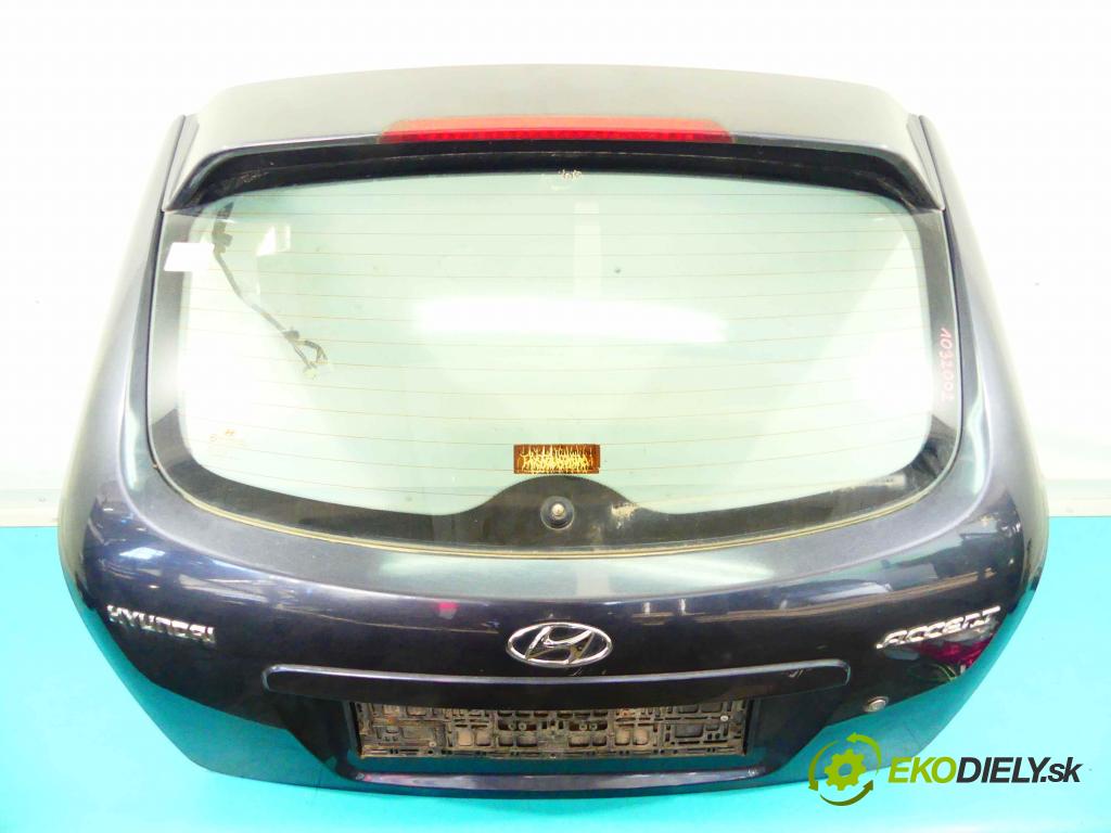 Hyundai Accent III 2005-2010 1.4 16v 97KM manual 71,3 kW 1399 cm3 3- zadna kufor  (Zadné kapoty)