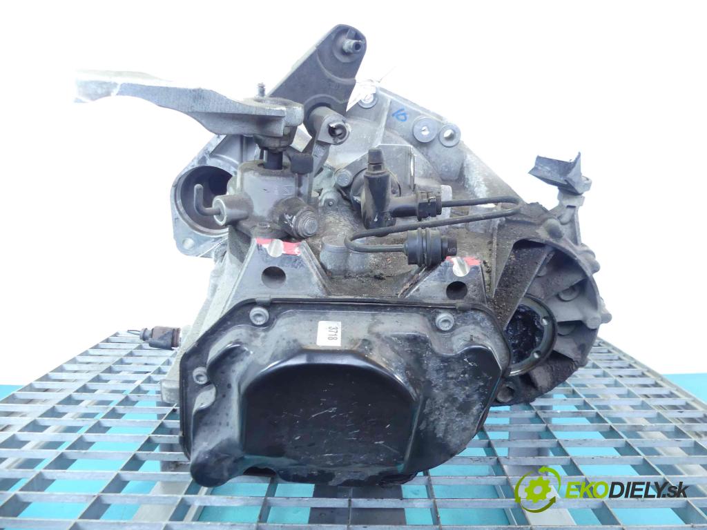 Vw Golf VI 2008-2013 1.4 16V 80 hp manual 59 kW 1390 cm3 5- převodovka stupňová manual LEG