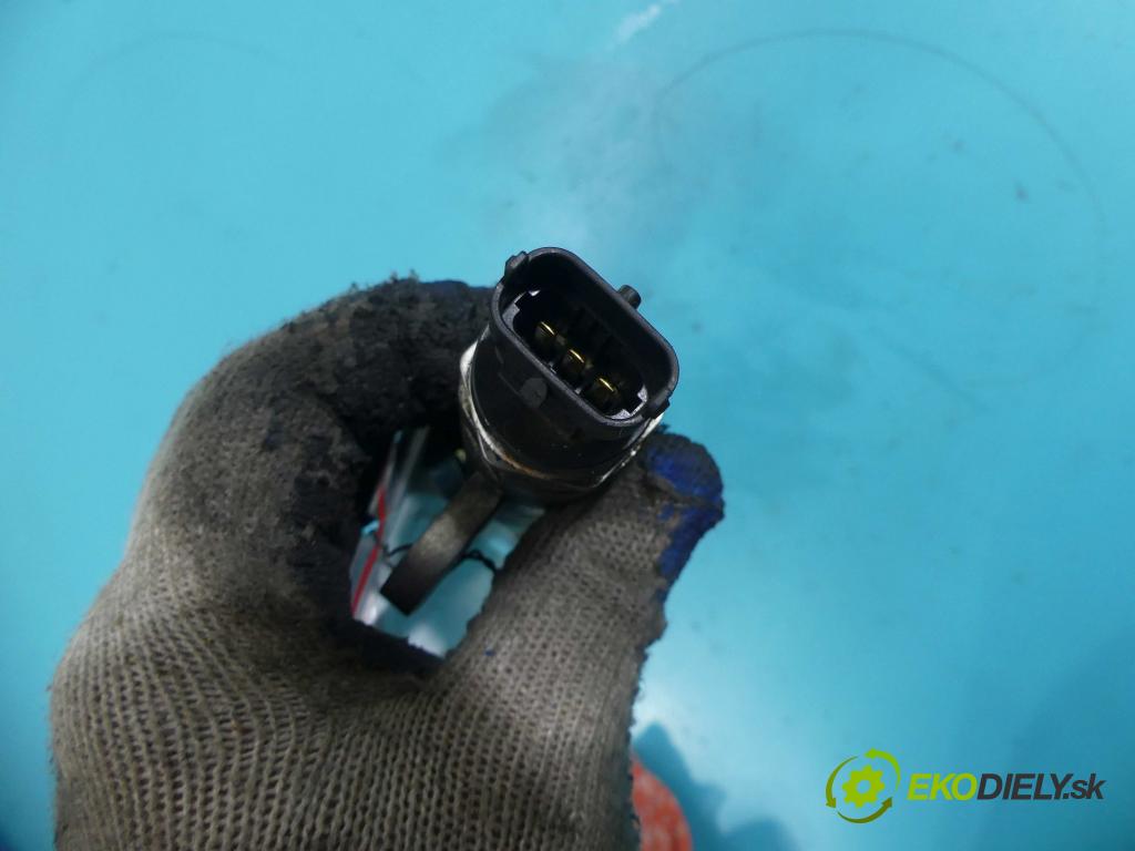 Alfa romeo 159 1.9 JTD 150 HP manual 110 kW 1910 cm3 4- lišta vstrekovacia 0445214058 (Vstrekovacie lišty)