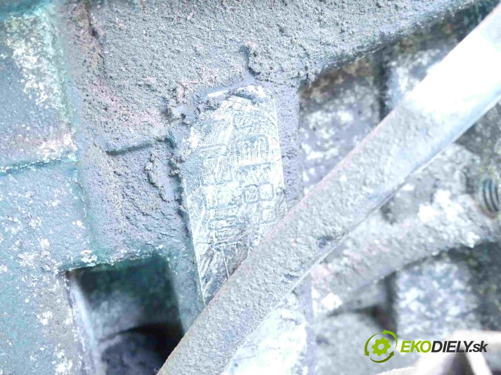 Citroen C4 2004-2011 1.4 16v 88 HP manual 65 kW 1360 cm3 5- motor benzín: KFU