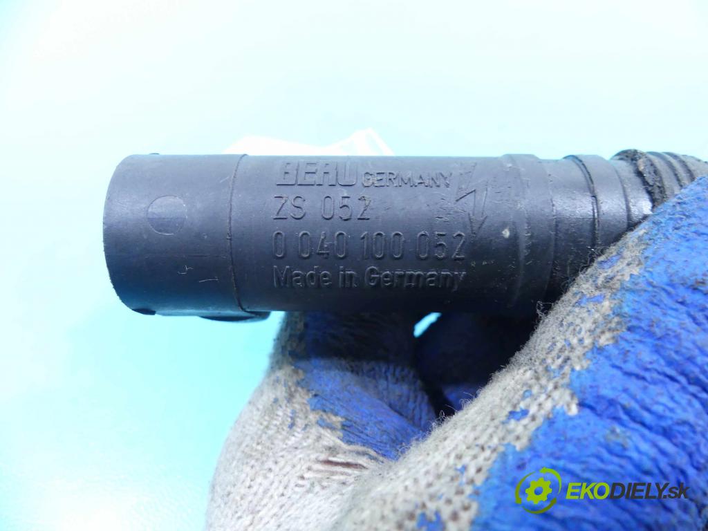 Renault Laguna II 2001-2007 1.8 16v 121KM manual 89 kW 1783 cm3 5- cievka zapaľovacia 0040100052 (Zapaľovacie cievky, moduly)