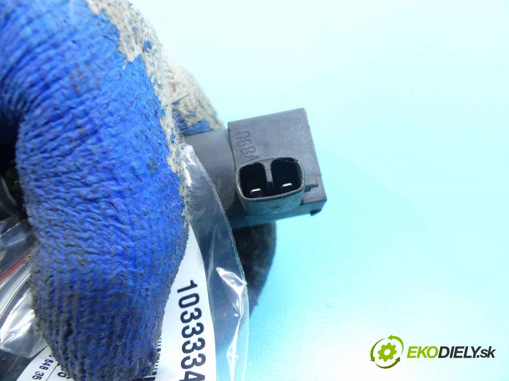 Renault Laguna II 2001-2007 1.8 16v 121KM manual 89 kW 1783 cm3 5- cievka zapaľovacia 0040100052 (Zapaľovacie cievky, moduly)