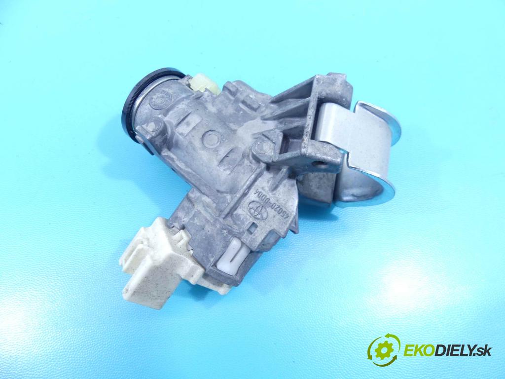 Toyota Yaris III 2011-2018 1.4 D4D 90 hp manual 66 kW 1364 cm3 3- jednotka řídící 0281017820