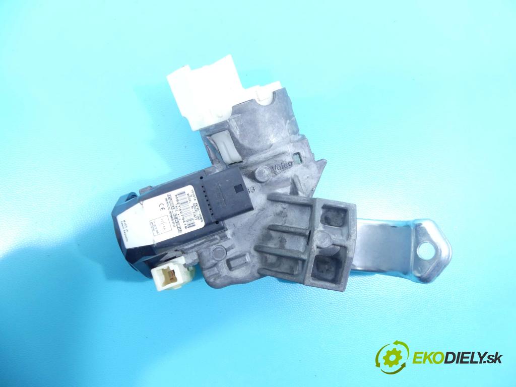 Toyota Yaris III 2011-2018 1.4 D4D 90 hp manual 66 kW 1364 cm3 3- jednotka řídící 0281017820